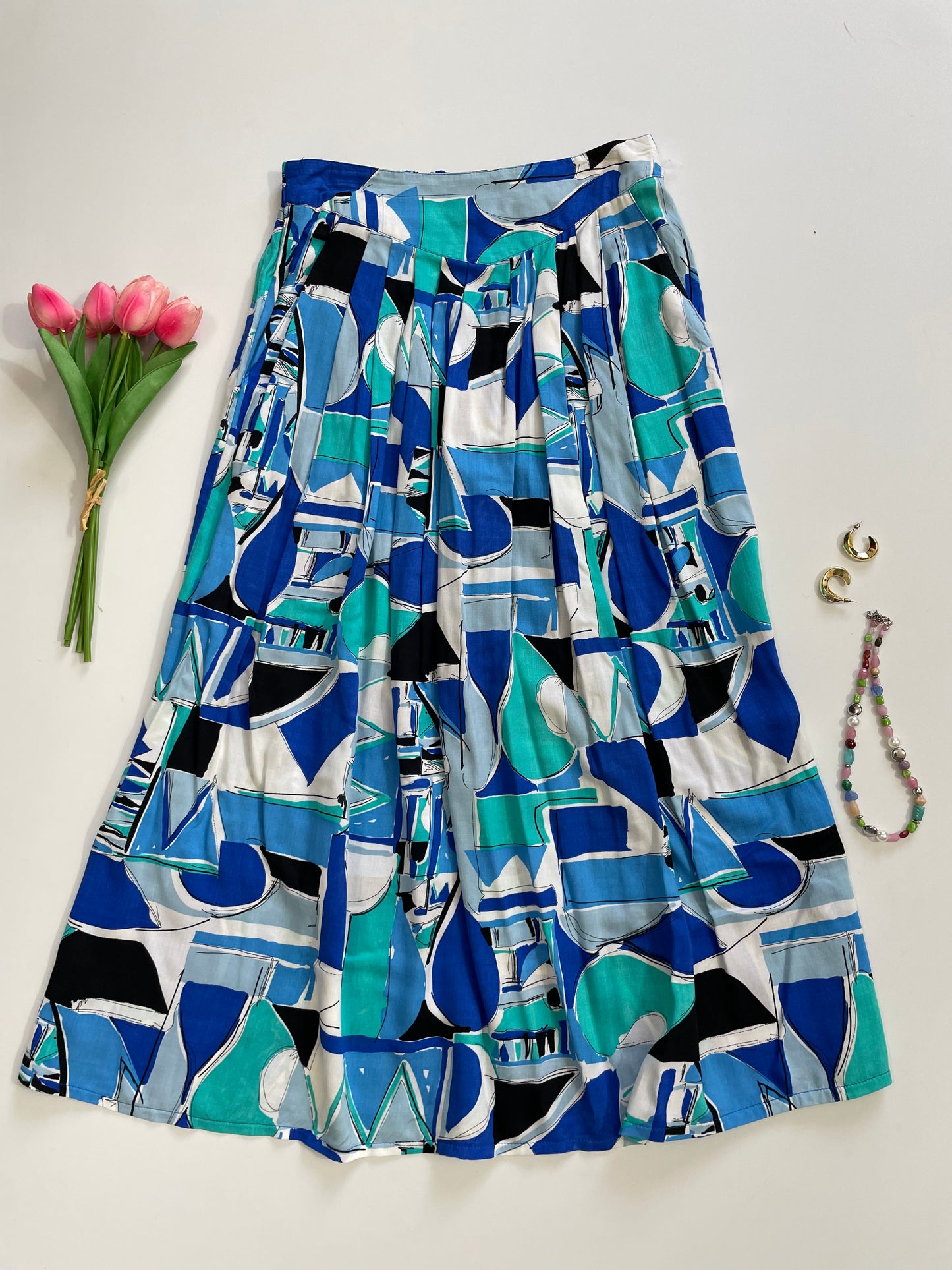 Abstract Skirt-Waist 28 to 30