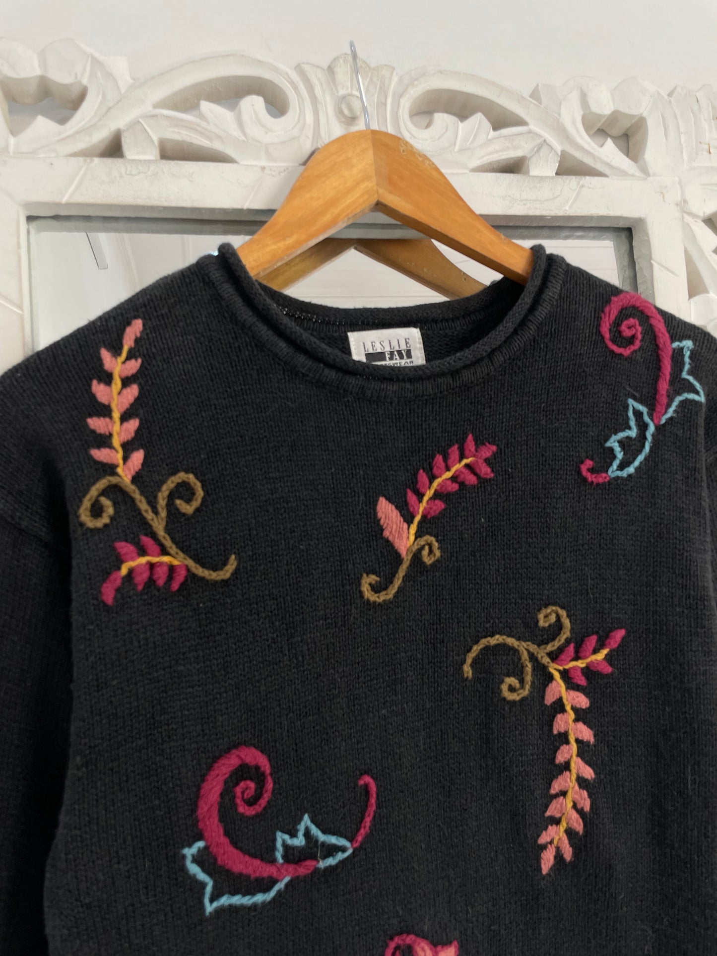 Leslie Fay Charcoal Grey Embroidered Vintage Sweater-Bust 34