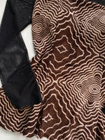 Load image into Gallery viewer, Y2K Top-Bust 32 to 34
