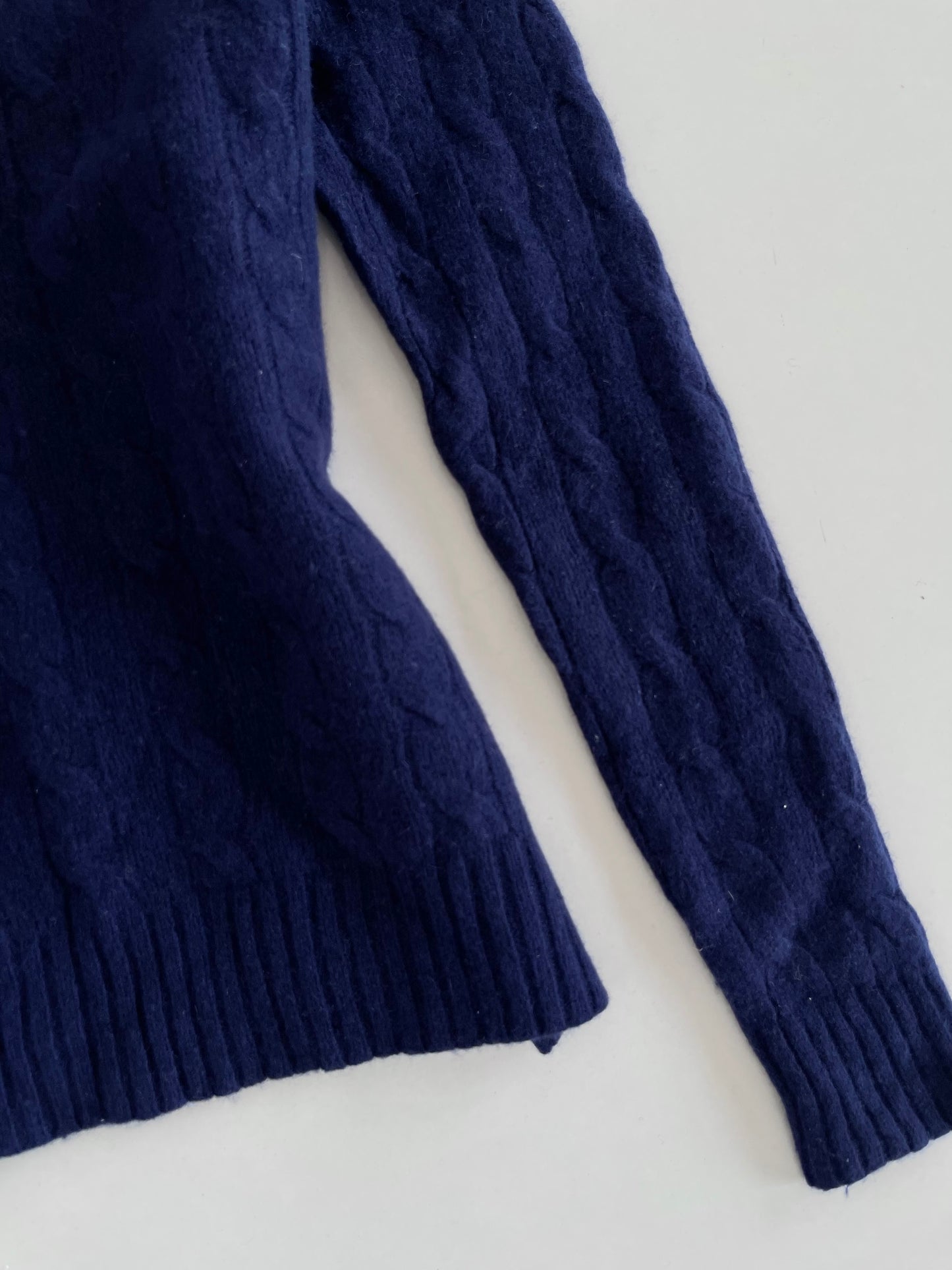 Ralph Lauren Vintage Sweater-Bust 32 to 34
