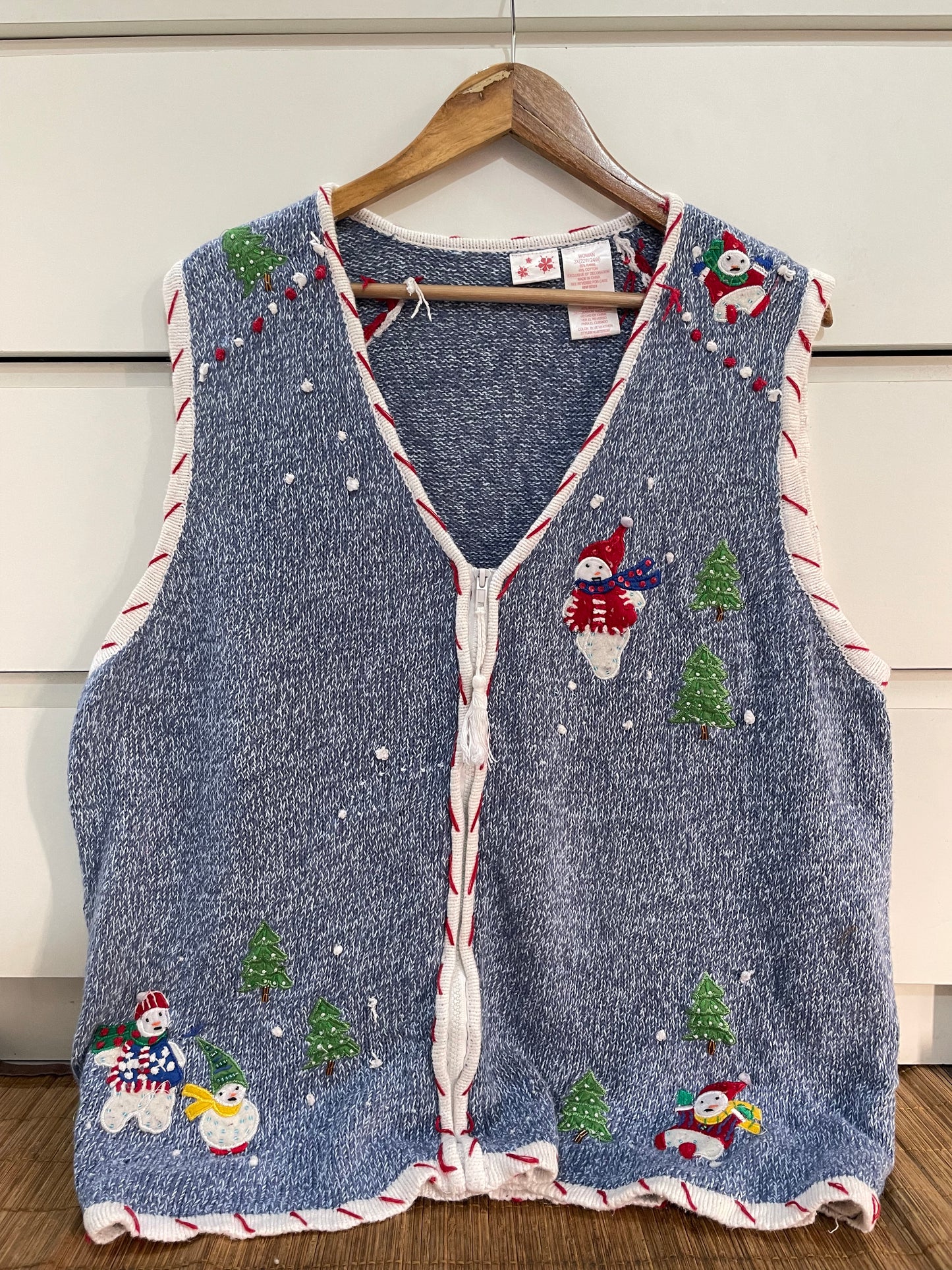 Christmas Sweater-Chest 48