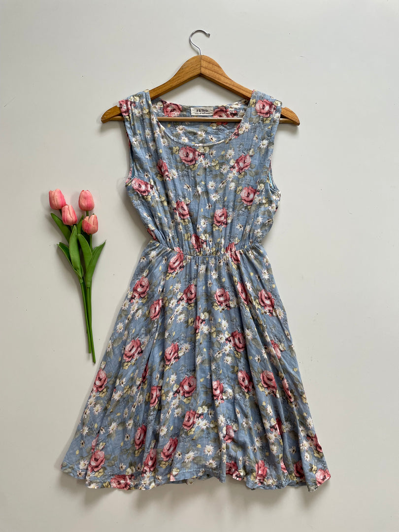 BLUE FLORAL COTTON DRESS - BUST 32 to 34