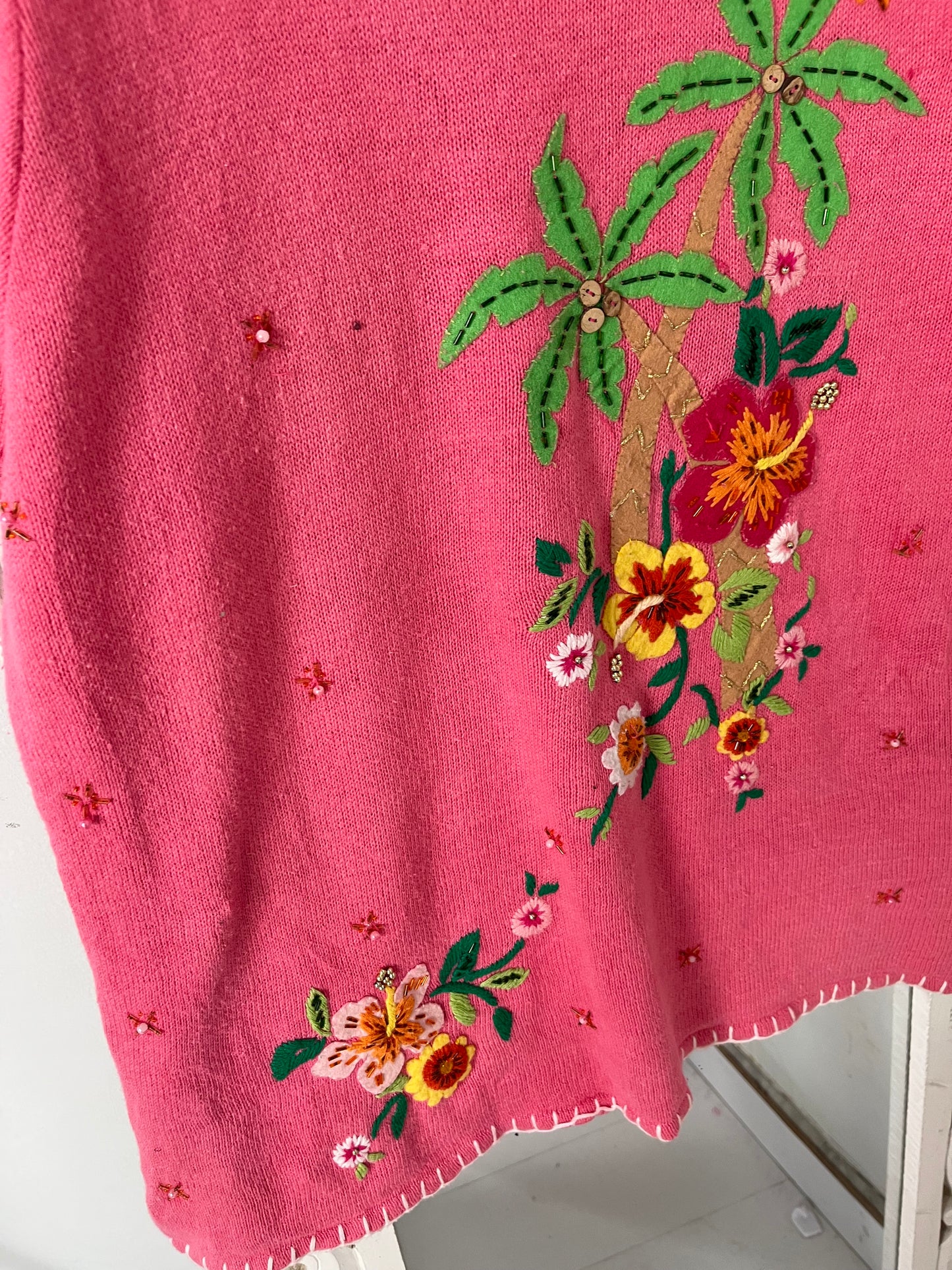 Vintage Embroidered Sweater Vest-Bust 48