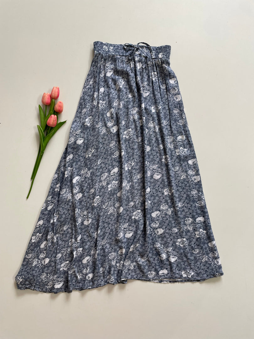 BLUE ROSES SKIRT - WAIST 24 to 32