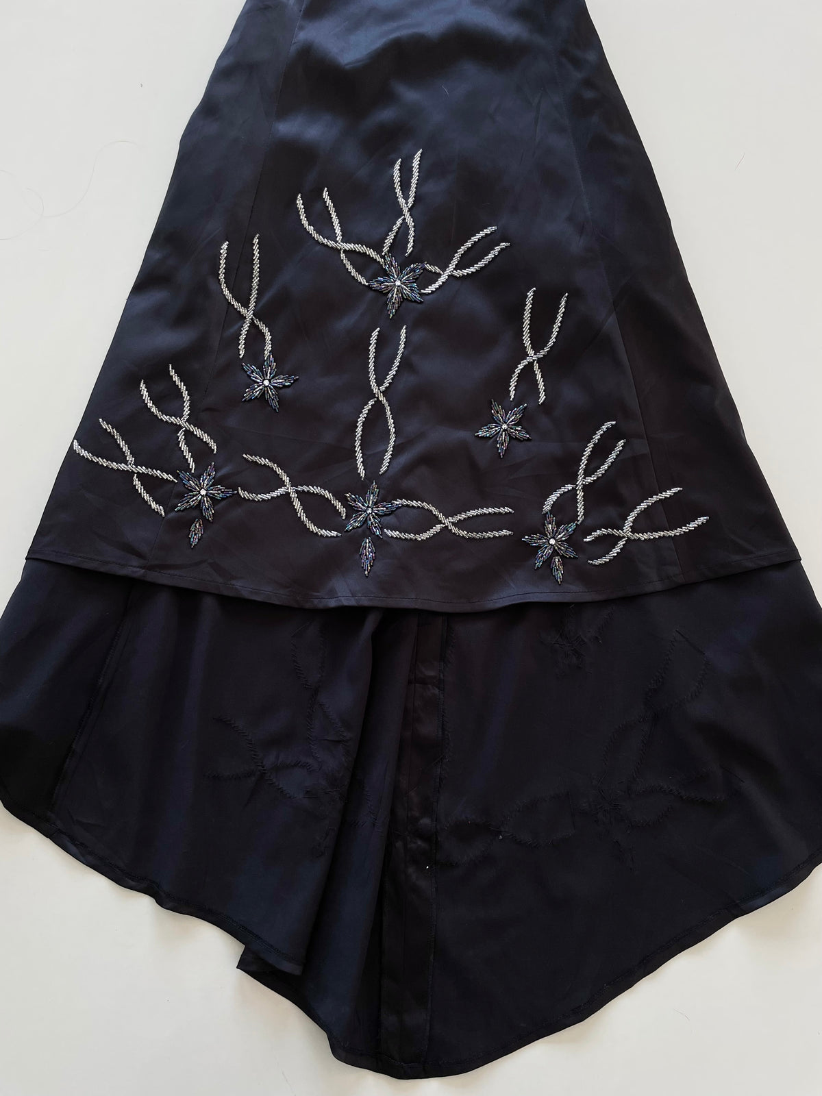 Hand Embroidered Vintage Skirt-Waist 28