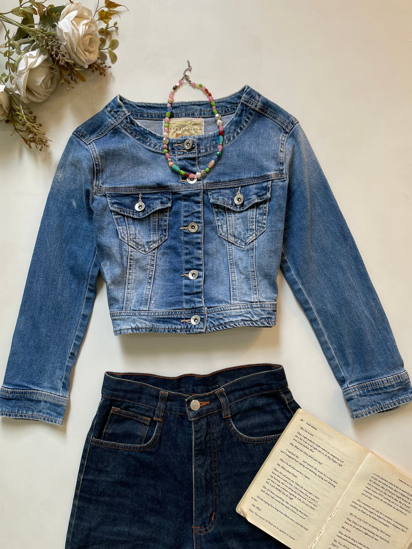 Stradivarius Denimwear-Chest 32