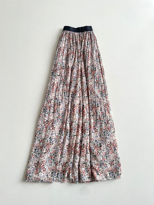 Pleated Vintage Skirt-Waist 24 to 30
