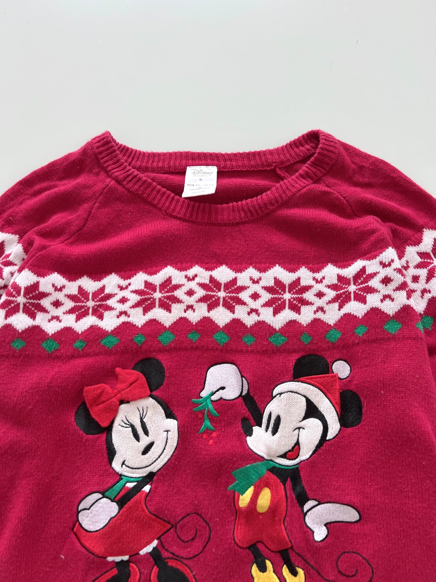 Disney Store Christmas Sweater-Bust 48