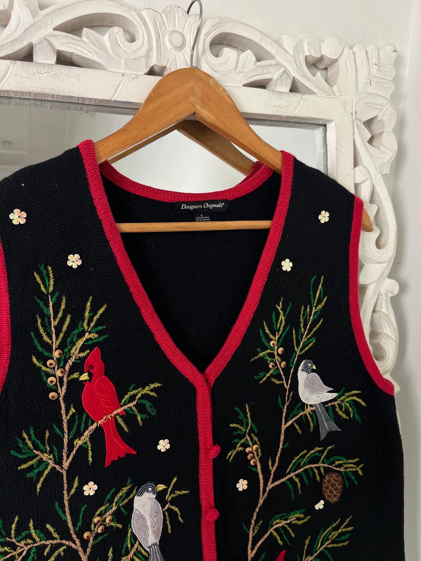 Vintage Embroidered Sweater Vest-Bust 40