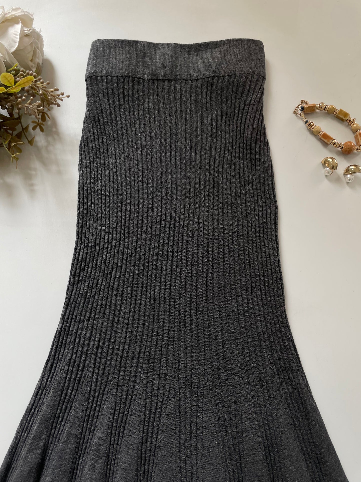Warm Tweed Skirt-Waist 28 to 32