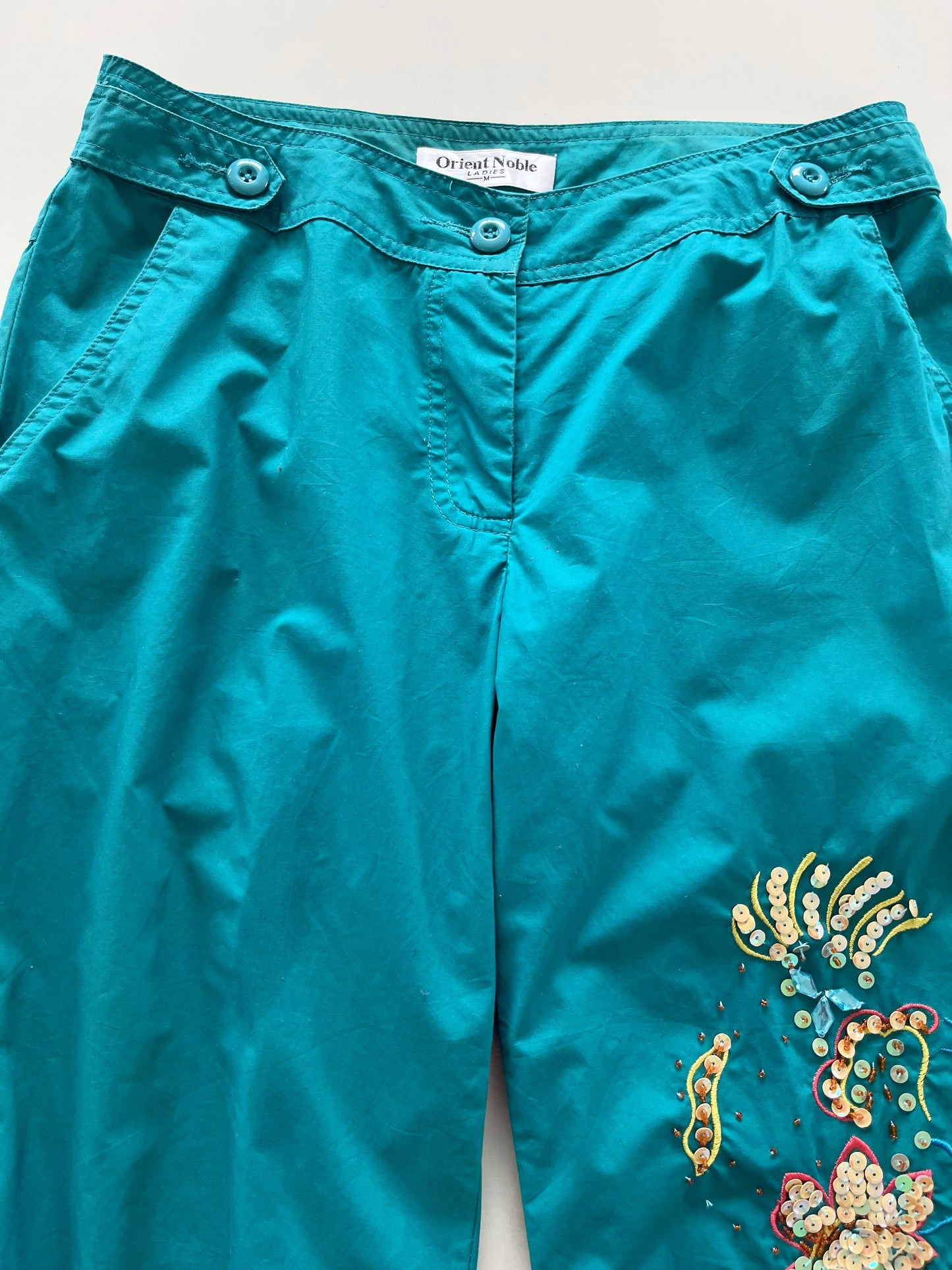 Orient Noble Embroidered Capri Pants-Waist 30