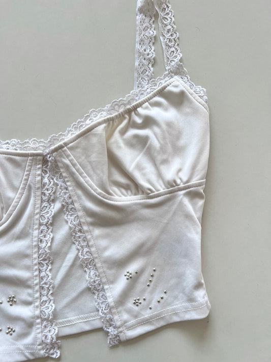 Vintage Lace Top-Bust 32 to 34
