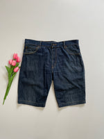 Load image into Gallery viewer, Levi’s Waist 36
