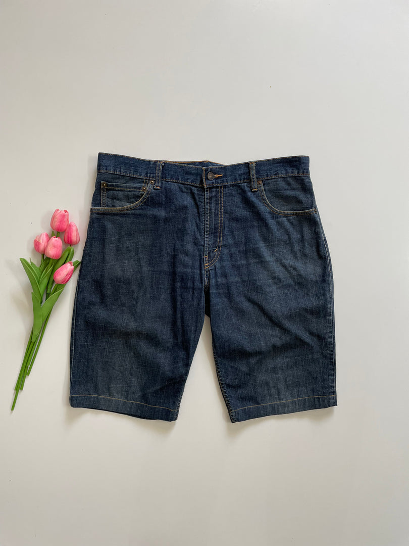 Levi’s Waist 36