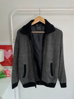 Load image into Gallery viewer, Classique Since 1984 Jacket - Bust 40
