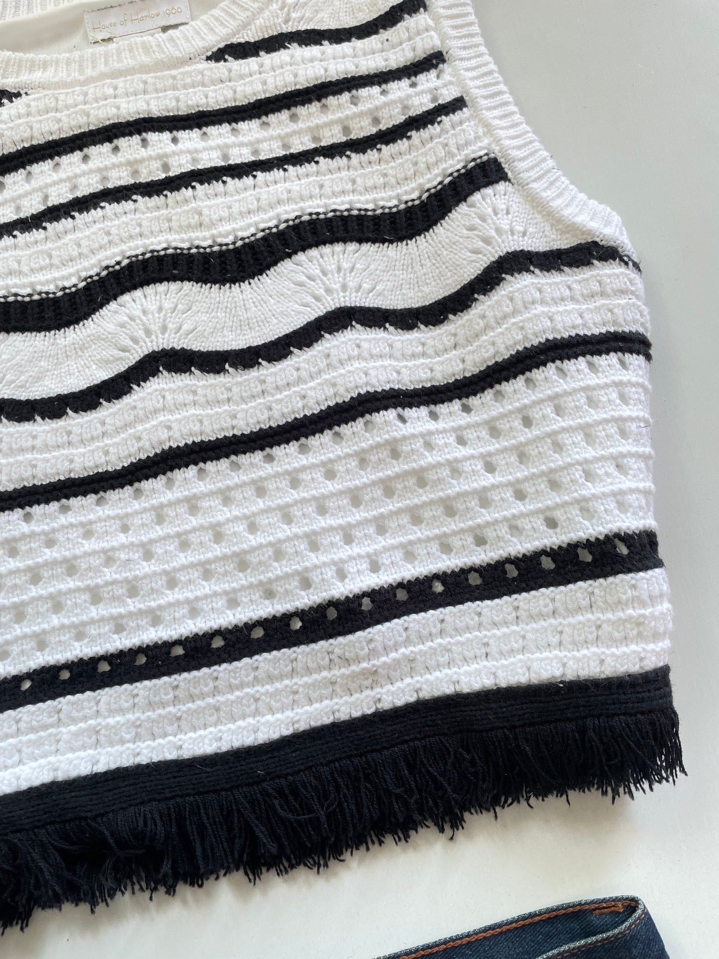 House of Harlow 1960 Chunky Sweater Vest-Bust 38