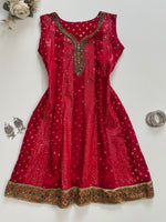 Load image into Gallery viewer, Embroidered Kurti-Bust 38
