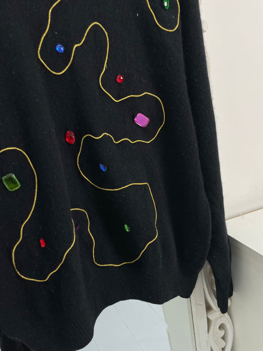 Embroidered Sweater-Bust 46