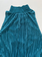 Load image into Gallery viewer, Zara Top-Bust 32 to 34
