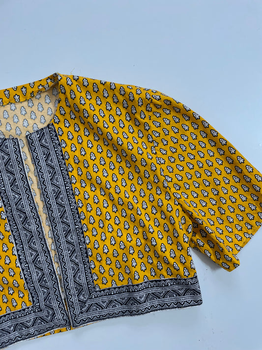 YELLOW SHRUG TOP - BUST 38