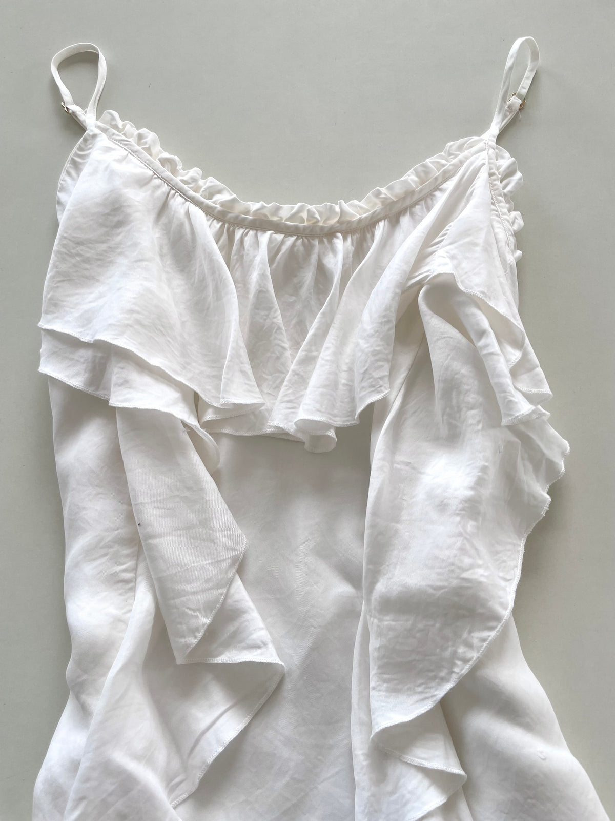 Gustav White Ruffle Top-Bust 38