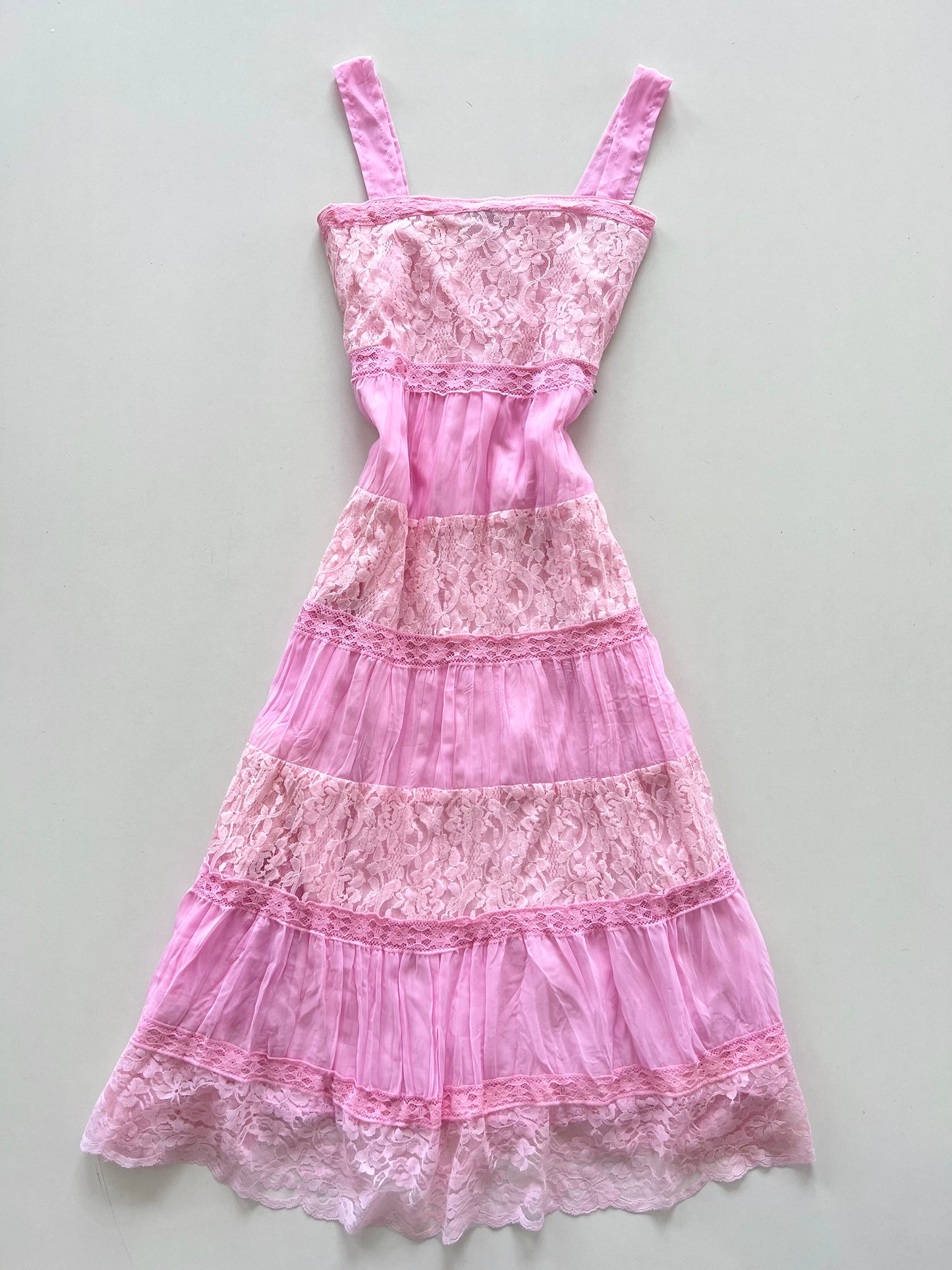 Frateli Lace Vintage Dress-Bust 32 to 34