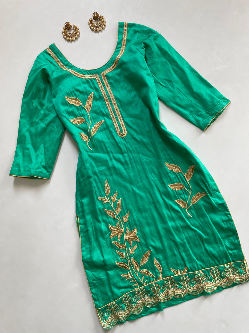 Embroidered Kurta-Bust 34