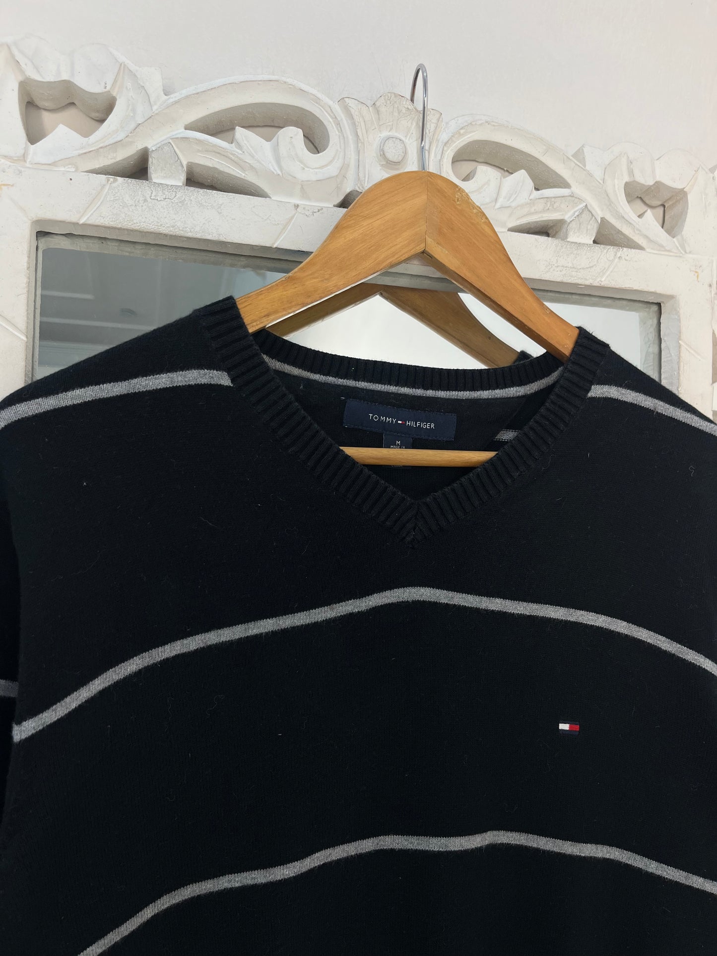 Vintage Tommy Hilfiger Sweater-Chest 42
