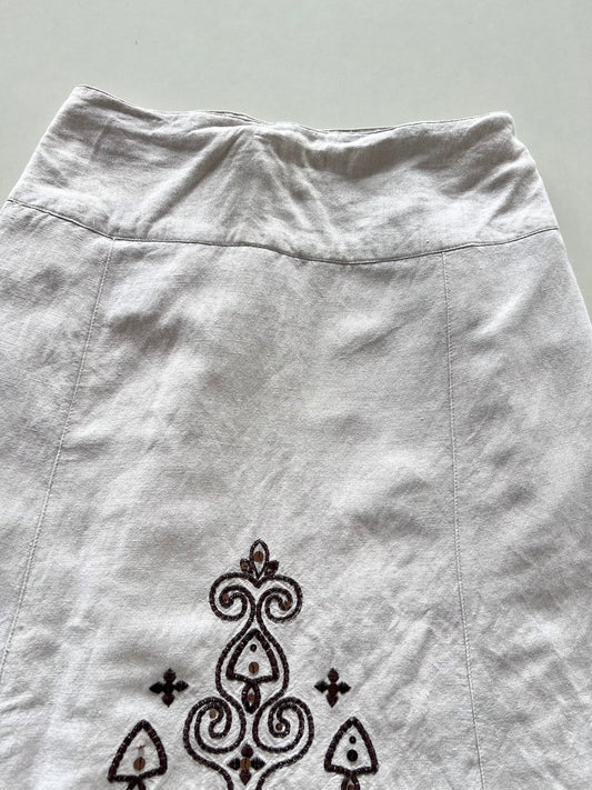 Dressbarn Embroidered Skirt-Waist 44