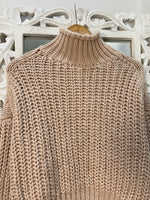 Load image into Gallery viewer, H&amp;M Chunky Pinterest Sweater-Chest 48