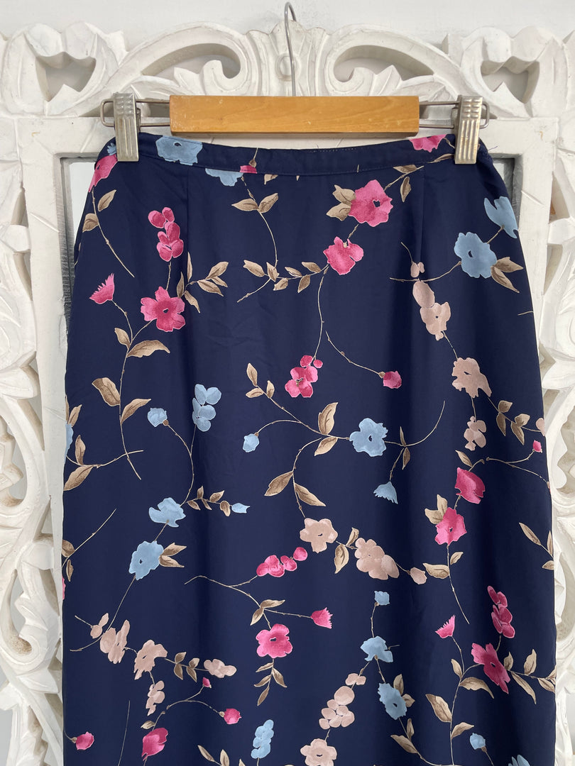 Kathy Ireland Skirt-Waist 34