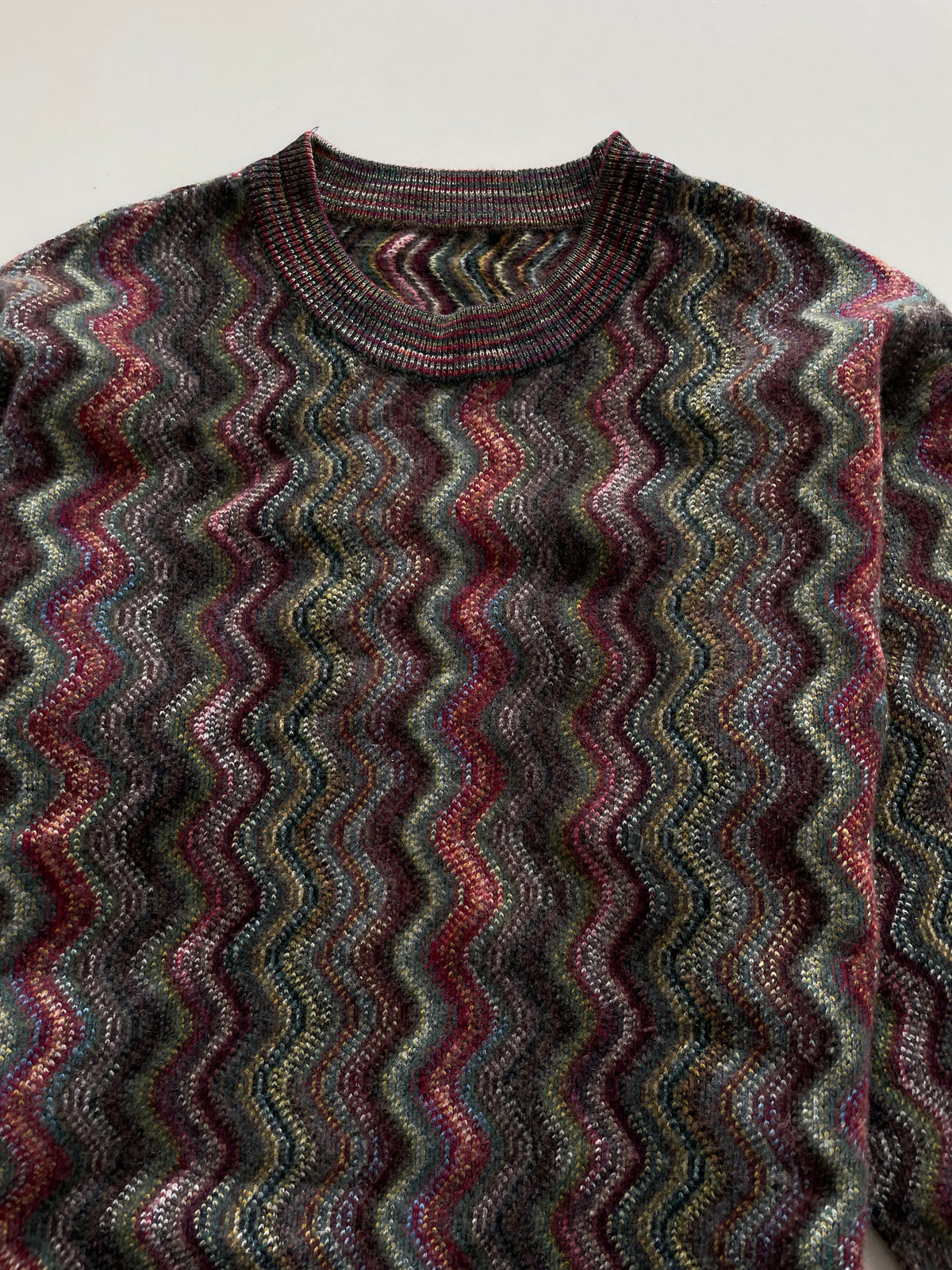 Vintage Sweater-Bust 44