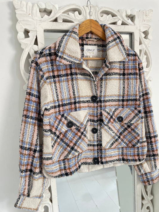 Only Thick Shacket-Chest 38
