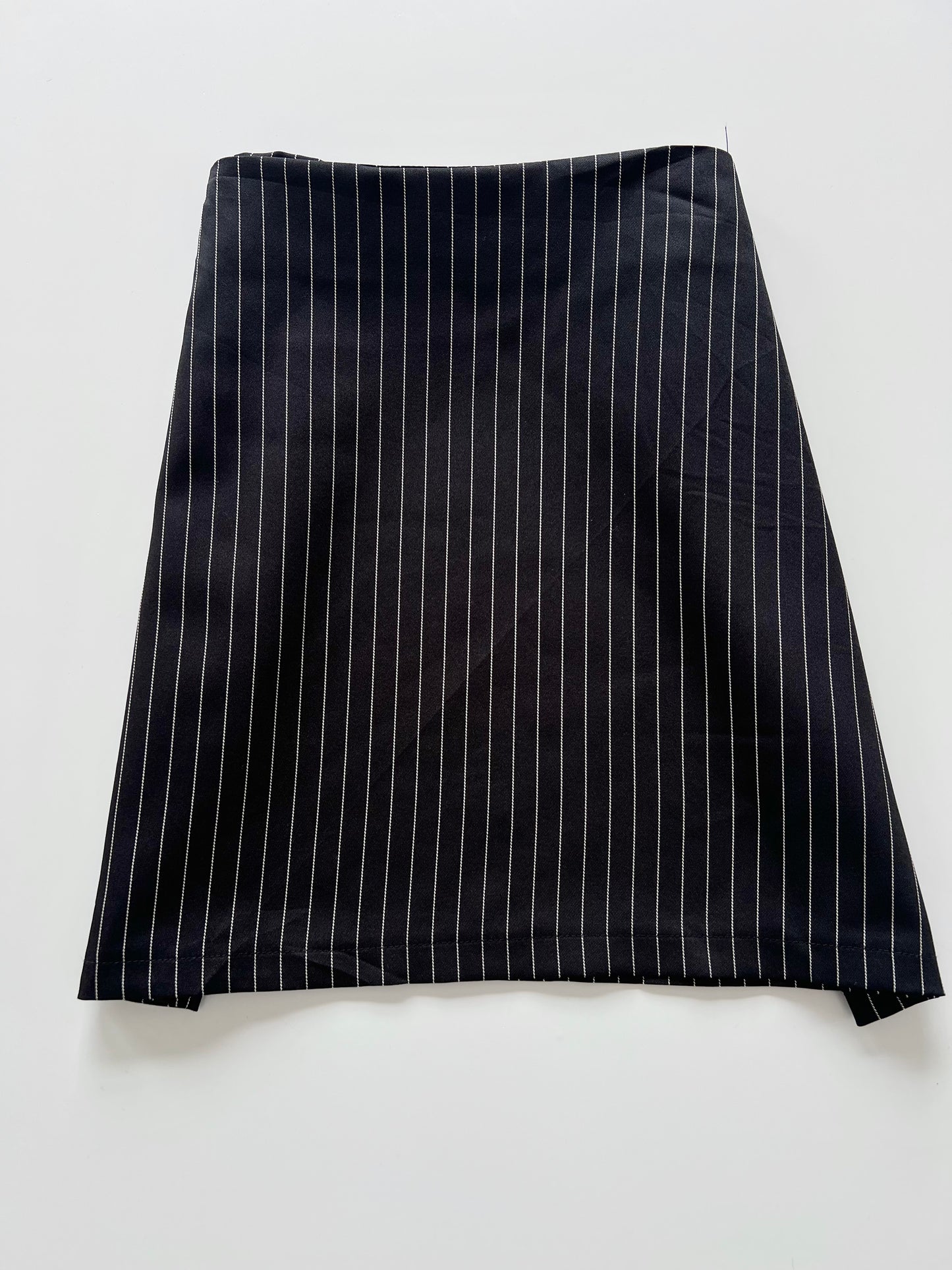 Pinstripe Skirt-Waist 32