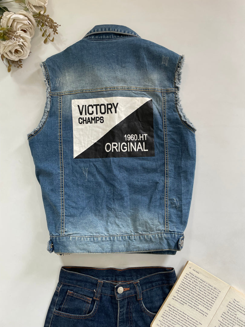 Denim Vest-Bust 40