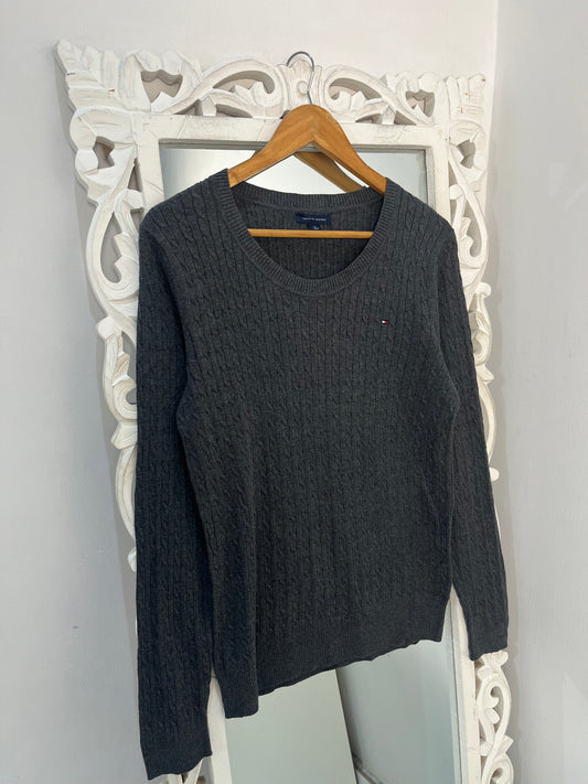 Vintage Tommy Hilfiger Sweater-Chest 38 to 40