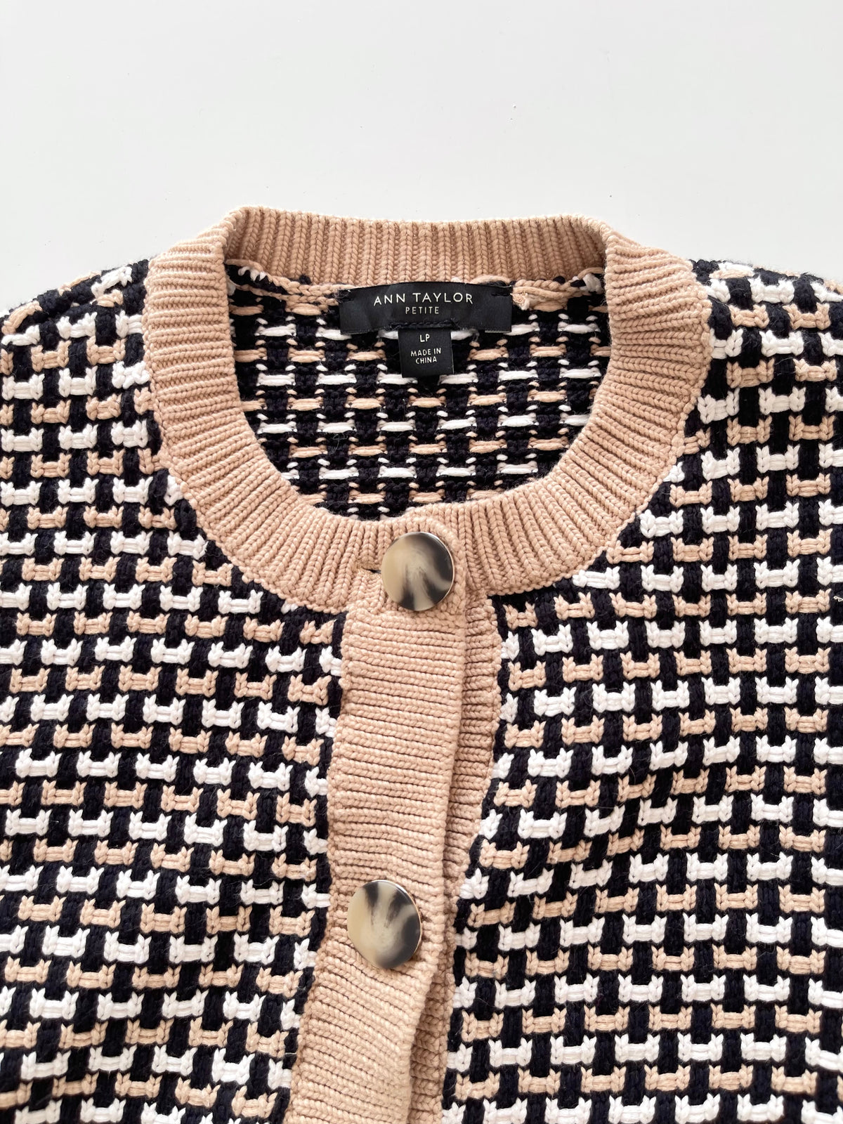 Ann Taylor Chunky Pinterest Cardigan-Bust 28