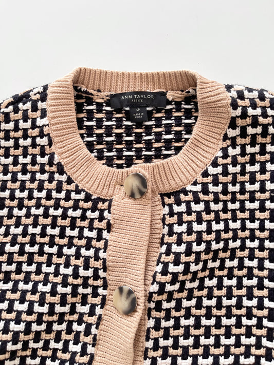 Ann Taylor Chunky Pinterest Cardigan-Bust 28