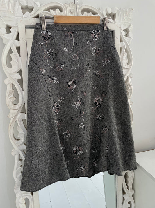Embroidered Vintage Skirt-Waist 36