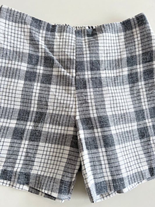 Plaid Shorts-Waist 28 to 32