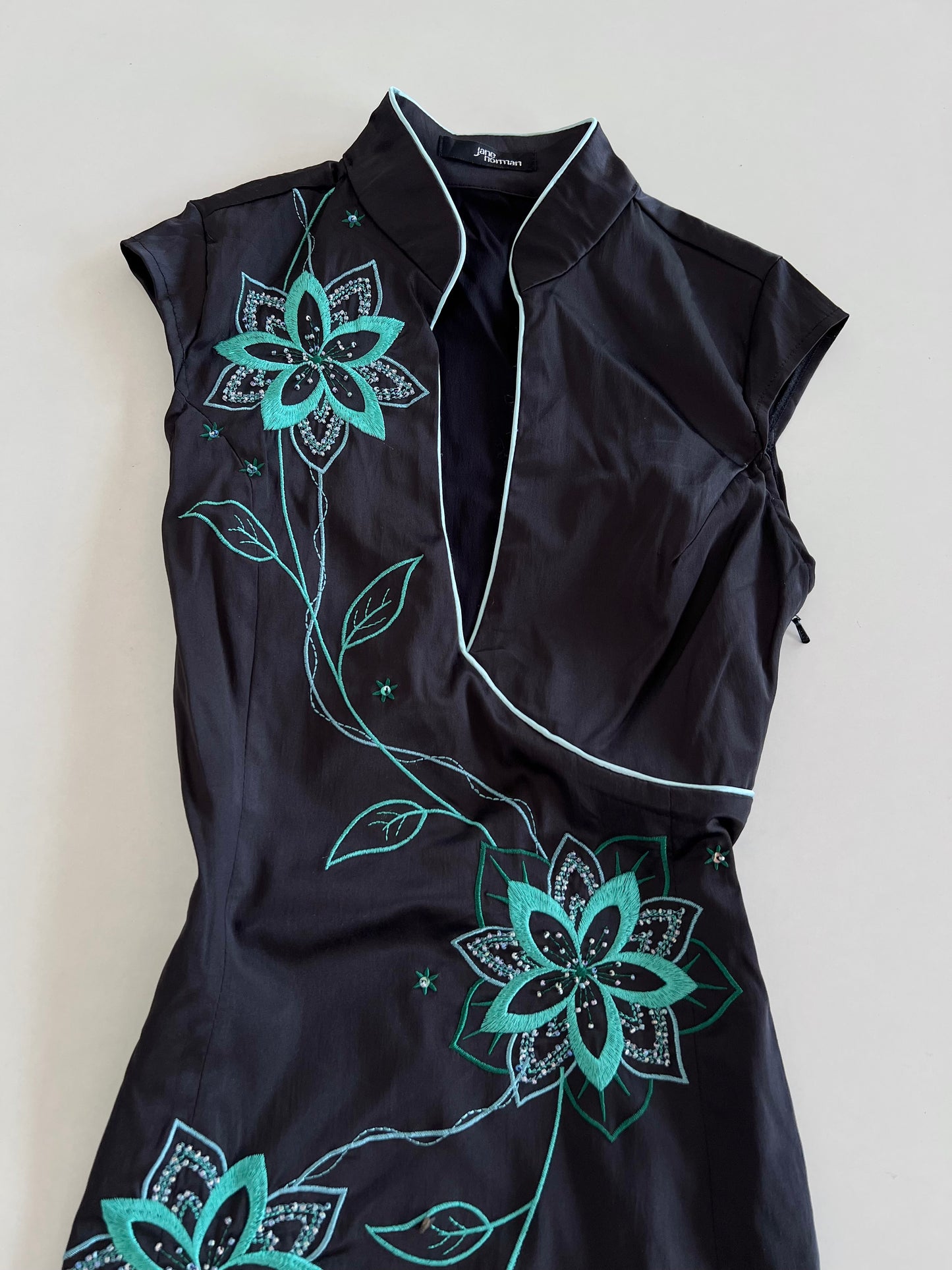 Jane Norman Embroidered Dress-Bust 30