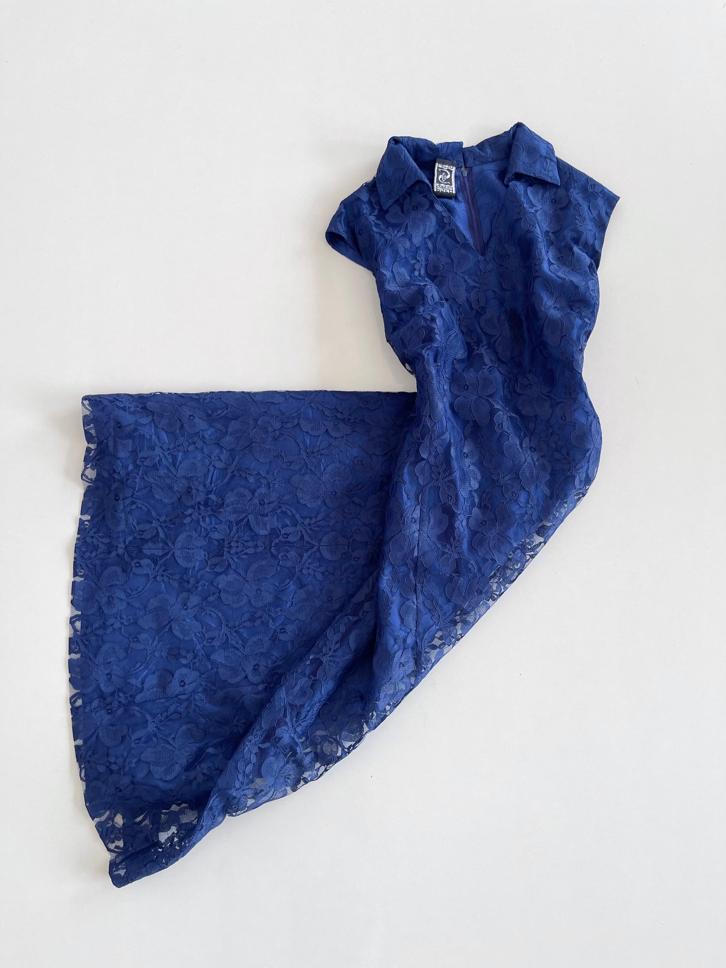 Berlin Lace Vintage Dress-Bust 48