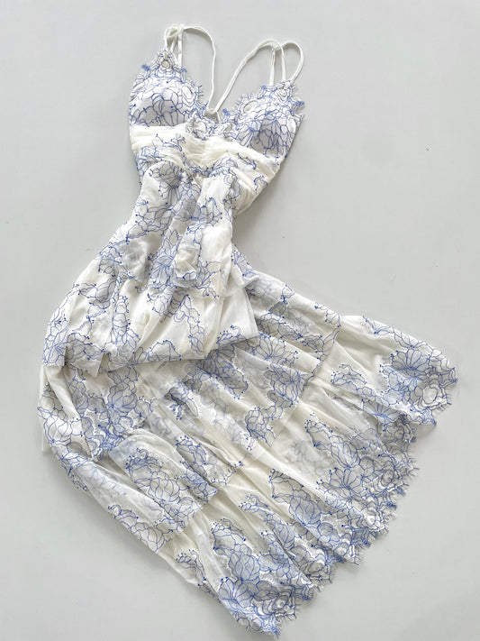 Alice McCall Vintage Lace Dress-Bust 30 to 32