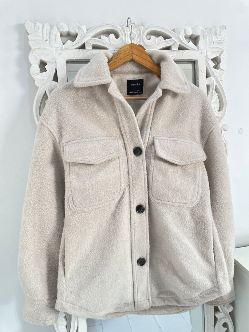 Bershka Super Thick Shacket-Chest 40