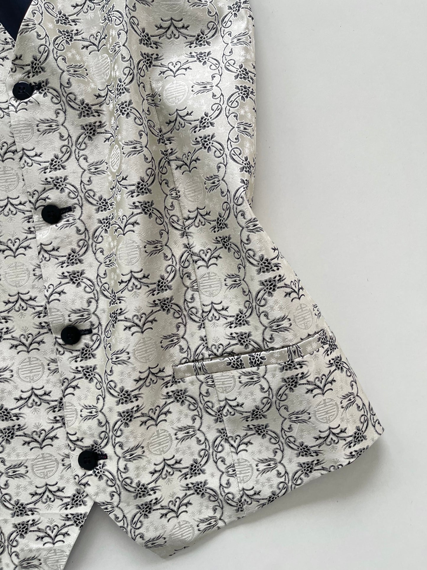 Jacquard Vintage Waistcoat-Bust 44