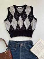 Load image into Gallery viewer, Chunky Sweater Vest-Bust 34