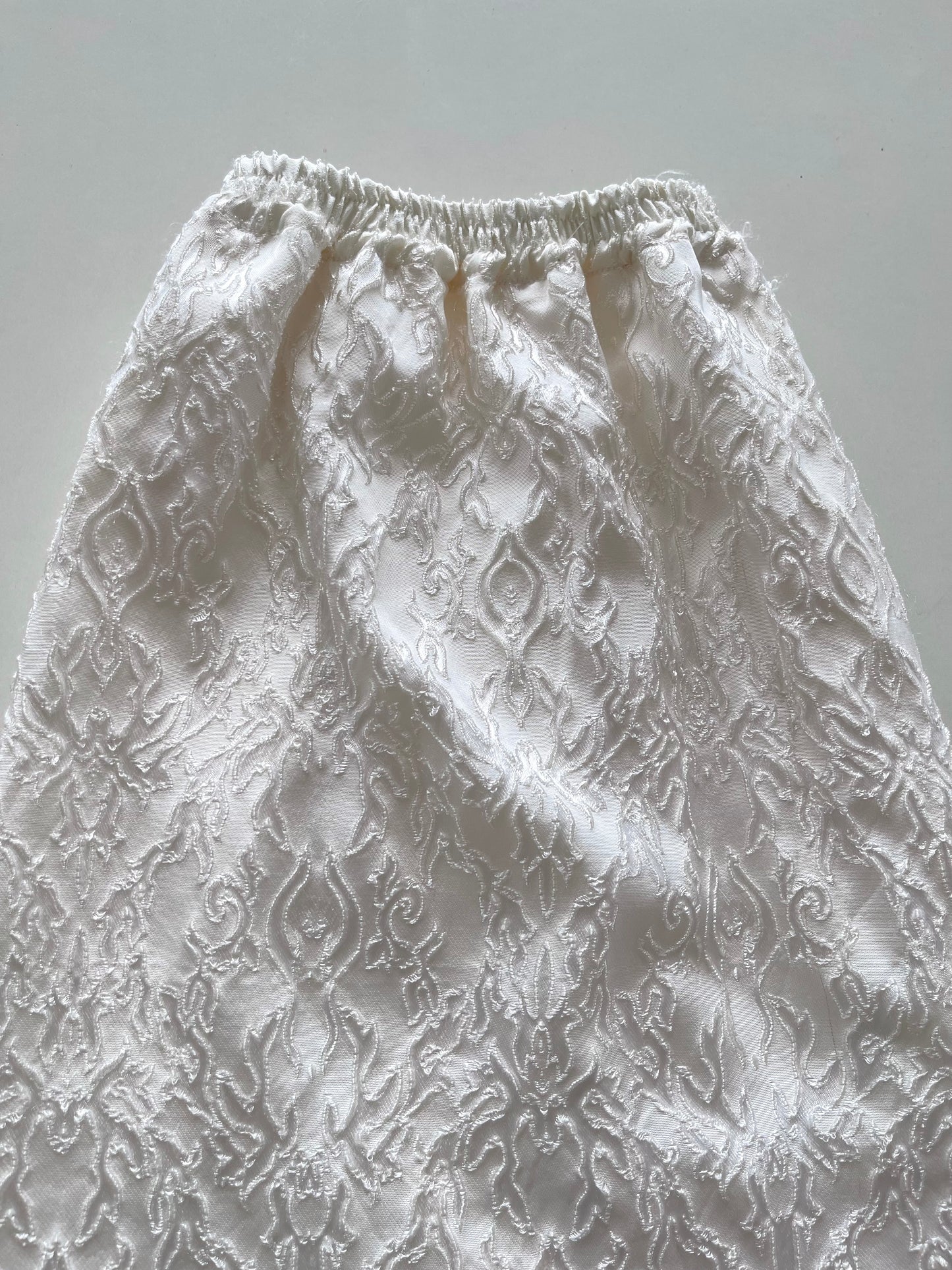 Vintage Embroidered Skirt-Waist 28 to 34