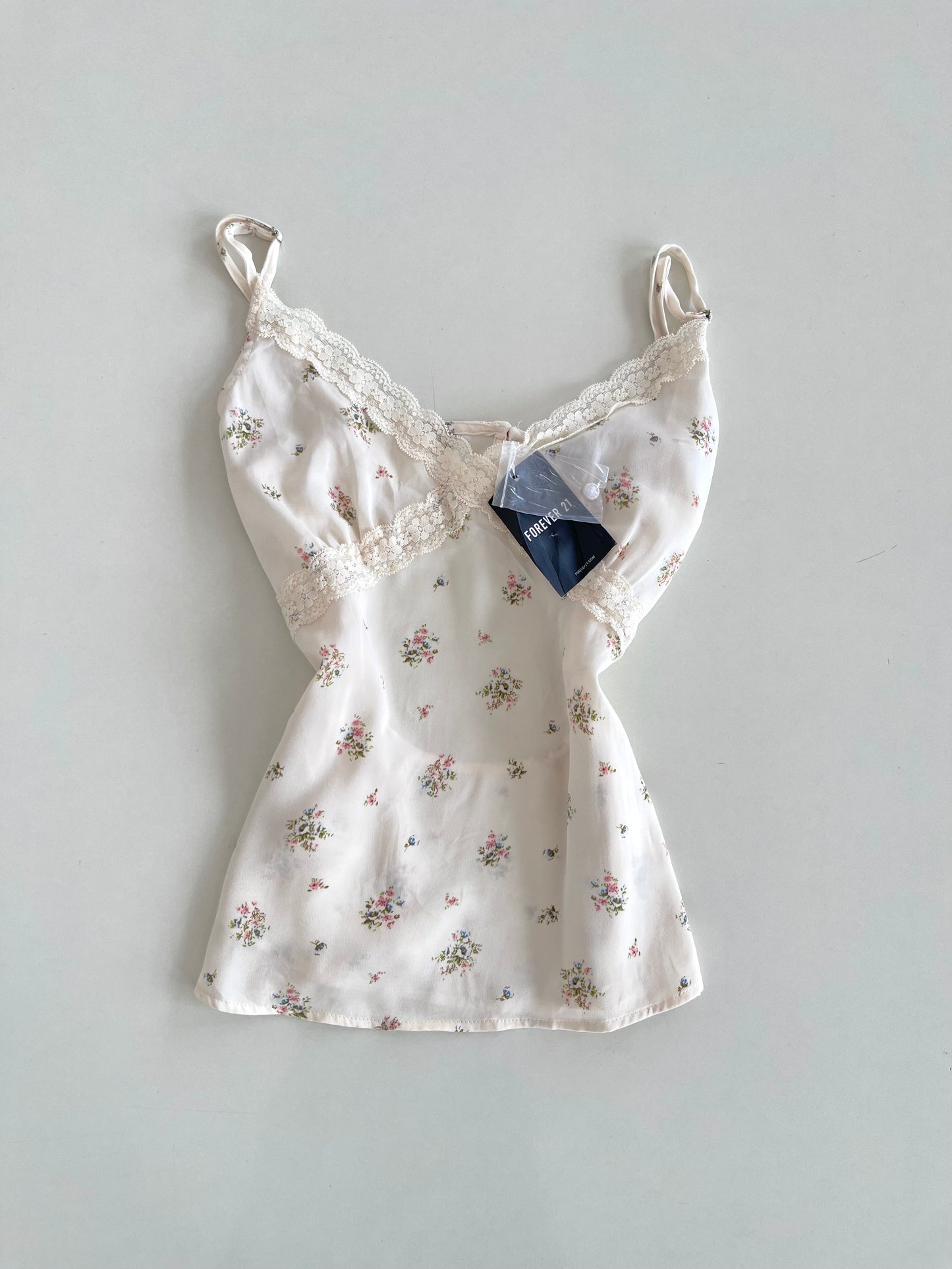 Forever 21 Top-Bust 34