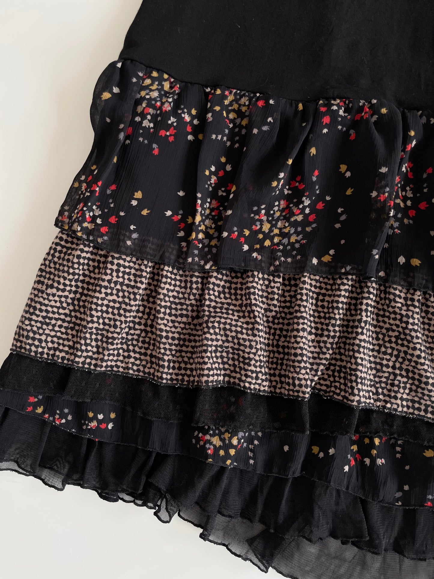 Amour Vintage Lace Skirt-Waist 32 to 34