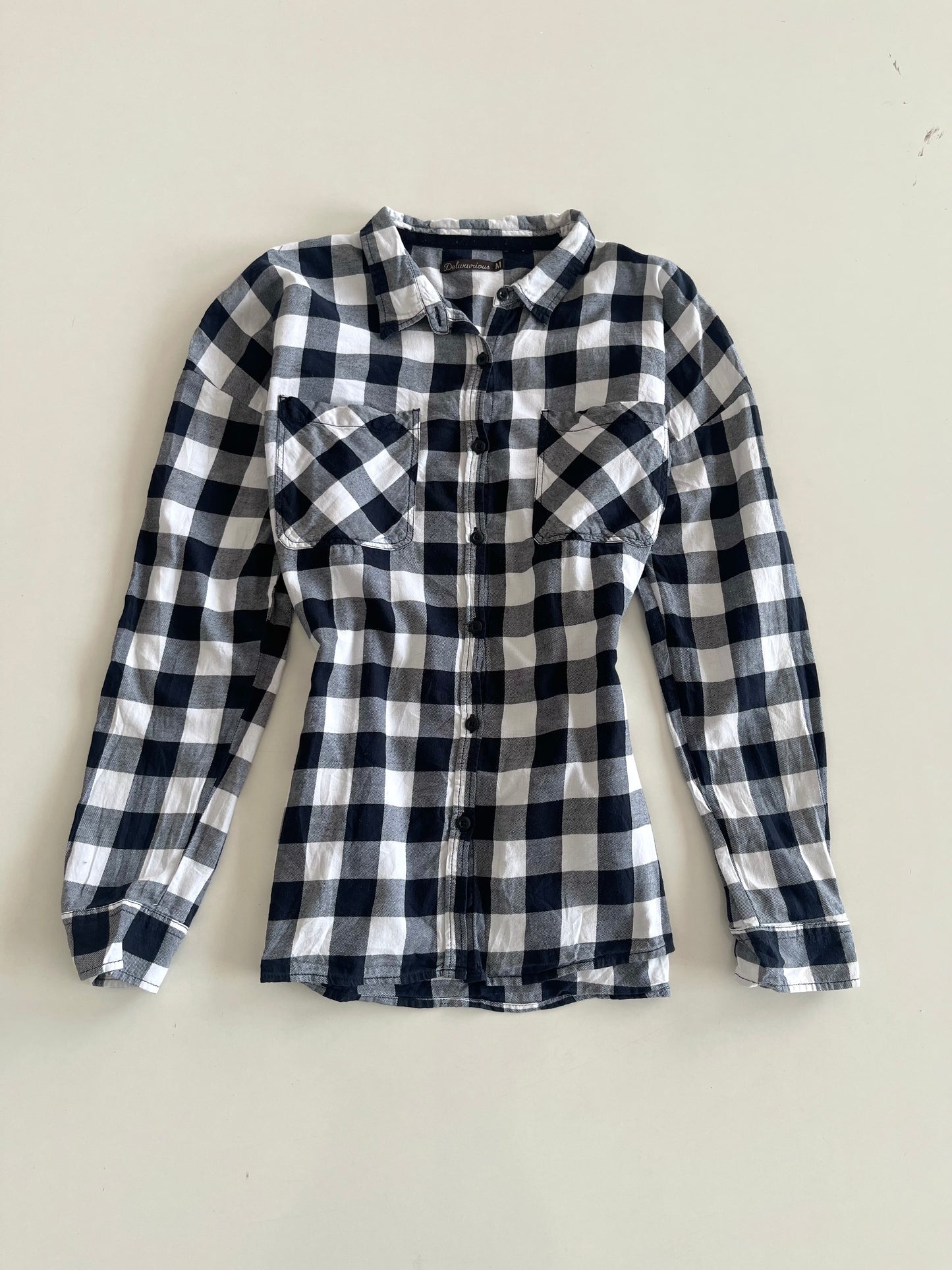 Deluxurious Shirt-Bust 44